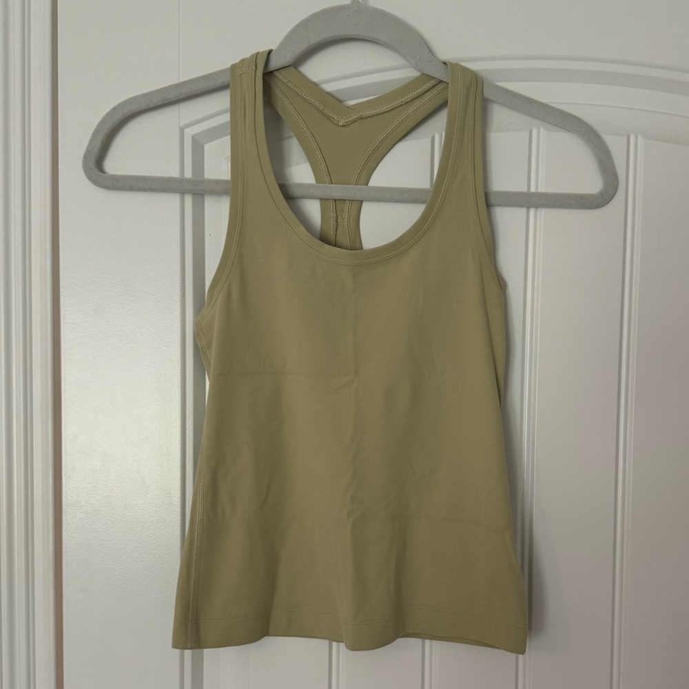 Lululemon tank